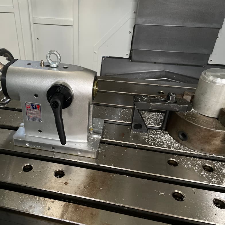 CNC vertical machining center