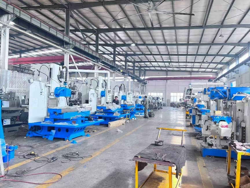 Milling Machine with Power Feed