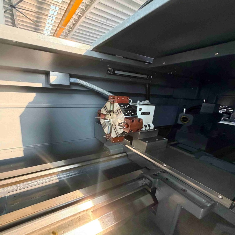 roller turning CNC lathe